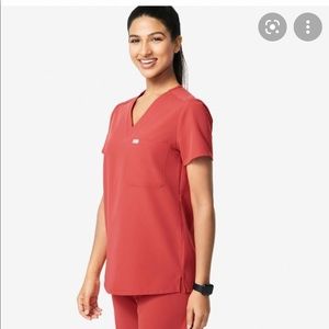 Clay Figs Scrubs Set